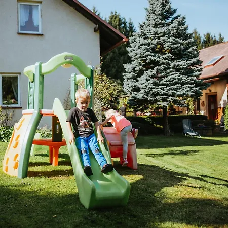 Hubert - V Horském Penzionu * Lichkov