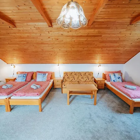 Hubert - V Horském Penzionu Apartmán Lichkov